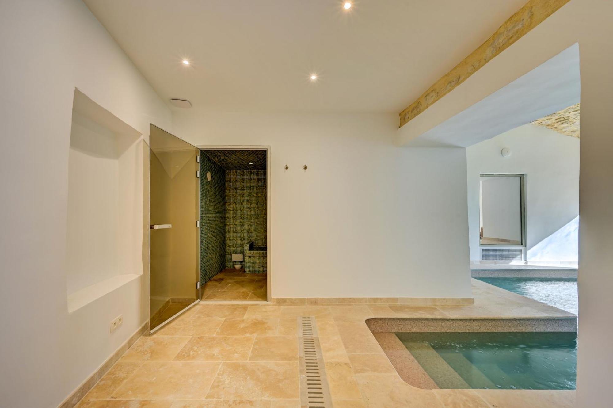 Domaine De Privadiere & Spa 위제 외부 사진